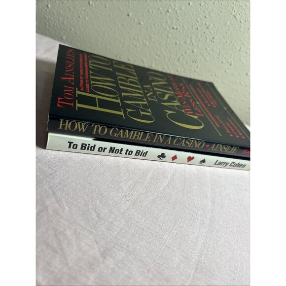 Lot Of 2 Gambling Books How To Gamble In A Casino & To Bid Or Not To Bid - Picture 11 of 11
